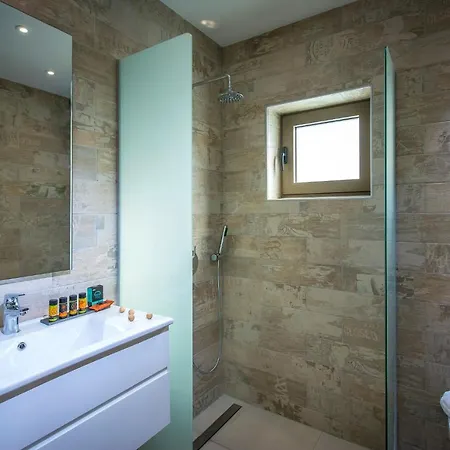 Hotel Enorme Eanthia Beach Gerani (Chania)